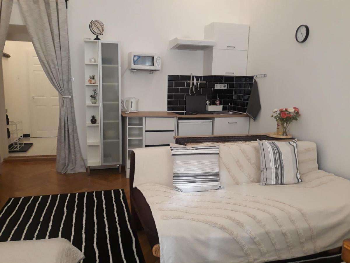 M&M Apartment Budapest House 外观 照片