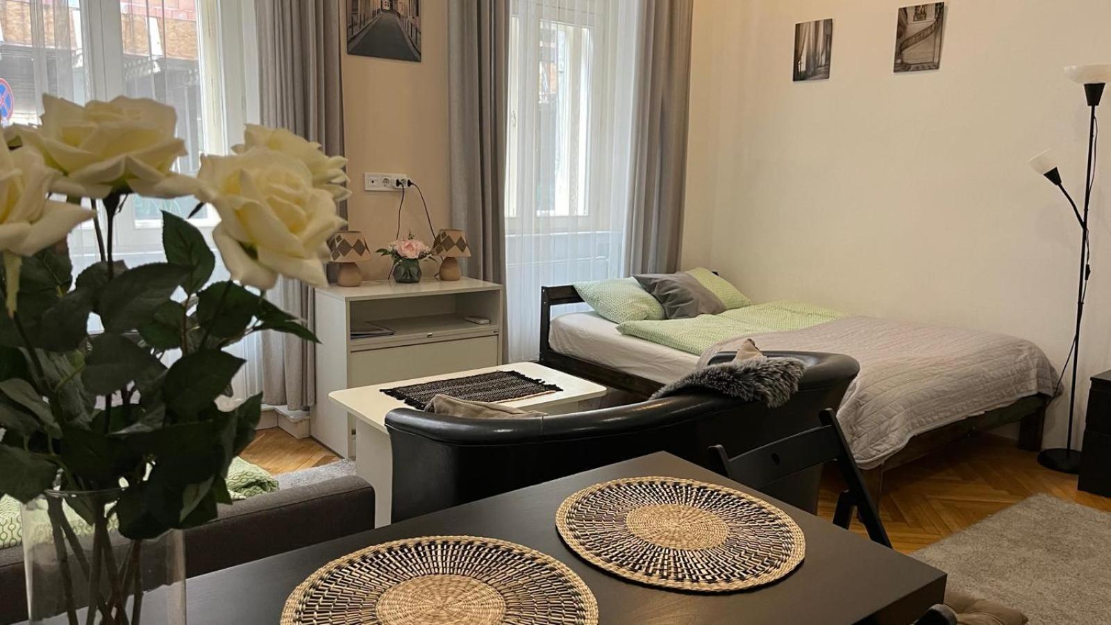 M&M Apartment Budapest House 外观 照片